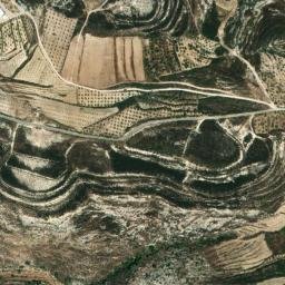 Satellite imagery of Dahr el Mghâra, LB