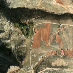 Satellite imagery of Es Sdoûr, LB