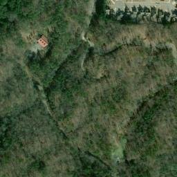 Satellite imagery of Roberts Wagon Mine, US