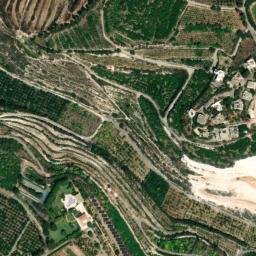 Satellite imagery of Dahr el Ksâr, LB