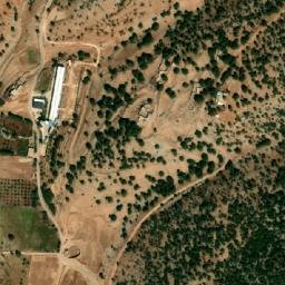 Satellite imagery of Hima el Kadrîne, LB