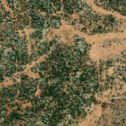 Satellite imagery of Hima el Kadrîne, LB