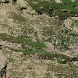 Satellite imagery of Tomghar, IN