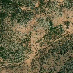 Satellite imagery of Hima el Kadrîne, LB