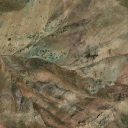 Satellite imagery of Qolleh-ye Yakhbolāgh, AF