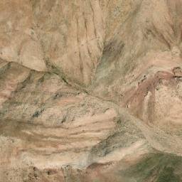 Satellite imagery of Qolleh-ye Yakhbolāgh, AF