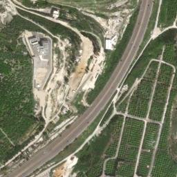 Satellite imagery of Aarîd ej Journ, LB