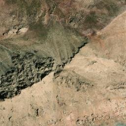 Satellite imagery of Qolleh-ye Yakhbolāgh, AF