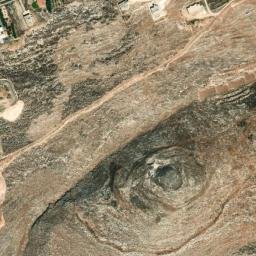 Satellite imagery of Dahr Zraïq, LB
