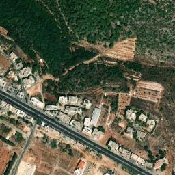 Satellite imagery of Rouaïsset er Râm, LB