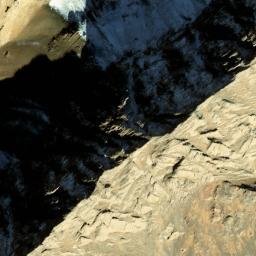 Satellite imagery of Kōh-e Qōmōrghū, AF