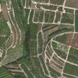 Satellite imagery of Aarîd ej Journ, LB