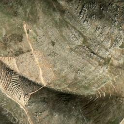 Satellite imagery of Chiaab el Khaoukh, LB