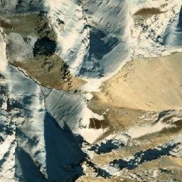 Satellite imagery of Khūlah-ye Mīr Hazār, AF