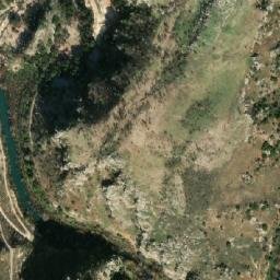 Satellite imagery of Er Rahoué, LB