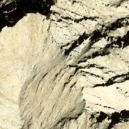 Satellite imagery of Kōh-e Dilbāz, AF