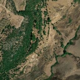 Satellite imagery of Kitf Khallet et Taouilé, LB