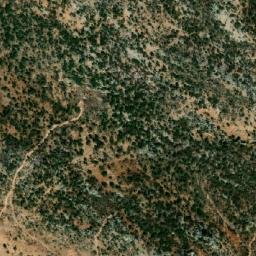 Satellite imagery of Mrâh es Sindâne, LB