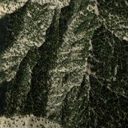 Satellite imagery of Kaṉmēs̲h̲ Kārēz, AF