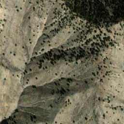 Satellite imagery of Kaṉmēs̲h̲ Kārēz, AF