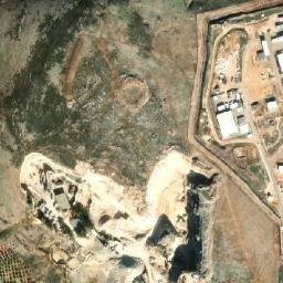 Satellite imagery of Kroûm er Raafoûn, LB