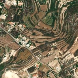 Satellite imagery of Aaqabet el Maïssé, LB