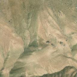 Satellite imagery of Wār-e Qaz, AF