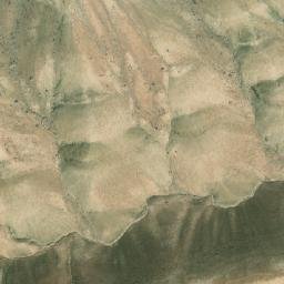 Satellite imagery of Wār-e Qaz, AF