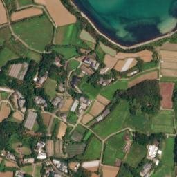 Satellite imagery of Yokousu Bana, JP