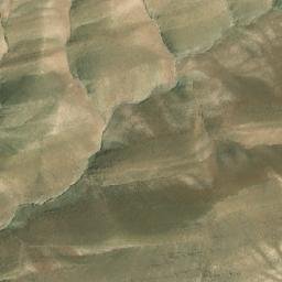 Satellite imagery of Wār-e Qaz, AF