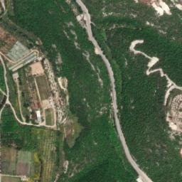Satellite imagery of Tell Mrâh es Snaïber, LB
