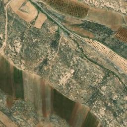 Satellite imagery of Z̧ahrat Wādī al Ghār, SY