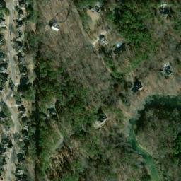 Satellite imagery of Paramount Mine, US
