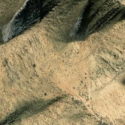 Satellite imagery of Kūh-e Pūzeh-ye Dār, AF