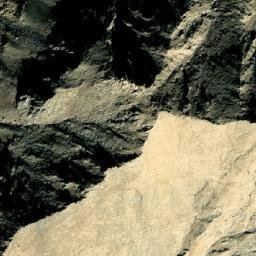 Satellite imagery of Girūy-e Jambuḏ, AF