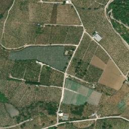 Satellite imagery of Khilâl es Slîq, LB