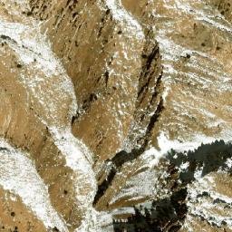 Satellite imagery of Ūbus̲h̲tī Ghar, AF