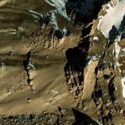 Satellite imagery of Kōh-e Yak Rūyah-ye Sabz Darakht, AF