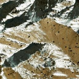 Satellite imagery of Ūbus̲h̲tī Ghar, AF