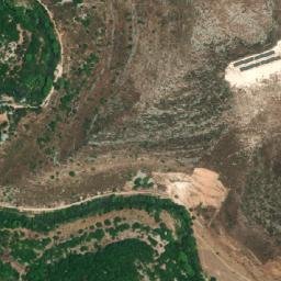 Satellite imagery of Harf Qboûret en Nassâra, LB