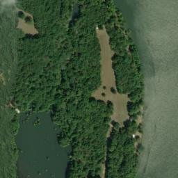 Satellite imagery of Pettys Bluff, US