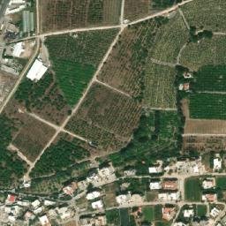 Satellite imagery of Dahr el Aazzîyé, LB