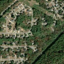 Satellite imagery of Bee Ridge, US
