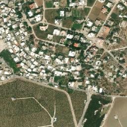 Satellite imagery of Dahr el Aazzîyé, LB