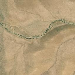 Satellite imagery of Gardanah-ye Zamīn Anjīr, AF