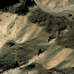 Satellite imagery of Kūh-e Cherāgāh, AF