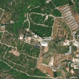 Satellite imagery of Joûret ez Zaïtoûni, LB
