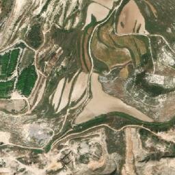 Satellite imagery of Sahrîj Karm el Hammâr, LB