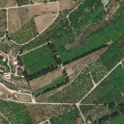 Satellite imagery of Es Sqilliat, LB