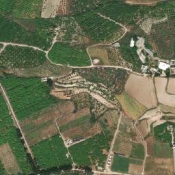 Satellite imagery of Es Sqilliat, LB